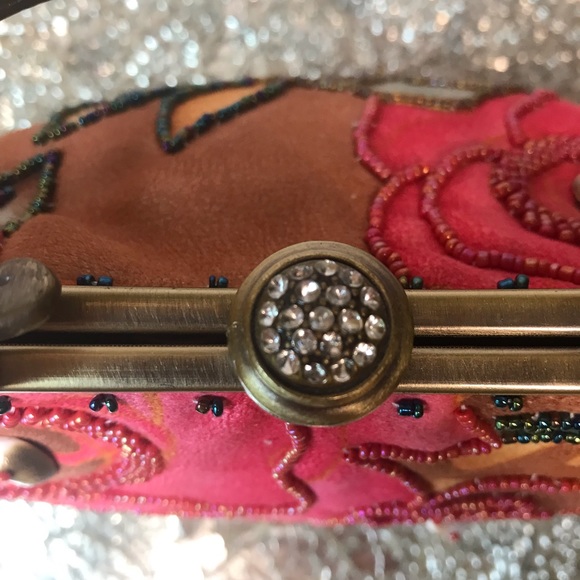 Leko London hand/shoulder/crossbody suede like material, beaded floral design - Picture 6 of 11